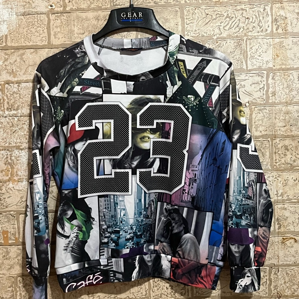 Graphic Print Sweatshirt With Number 23